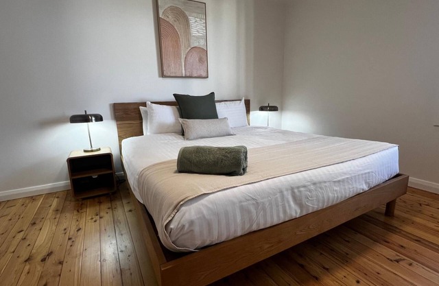 Prickly Pear Stays in Merewether - Ranclaud St, 2-bedroom