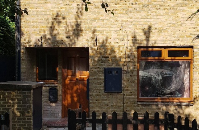 PRIVATE 2 BEDROOM APARTMENT, GREENWICH AREA