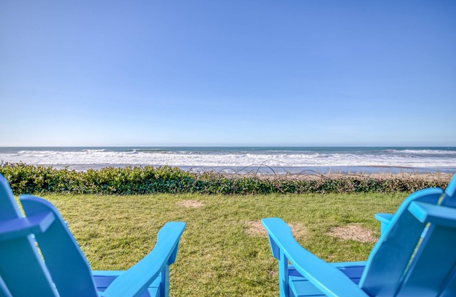 Private Beach Access, Panoramic Views and Spacious Rooms Set This Home Apart!