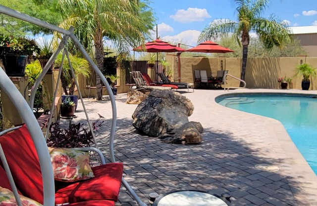 Private Casita, Patio & Pool, quiet area, N. Scottsdale area, Cave Creek, Az