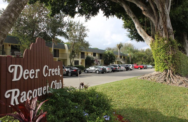 Private entrance 3 Bedroom 2 Bath Condo