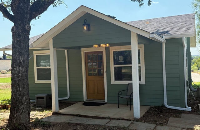 Private Furnished Guest House