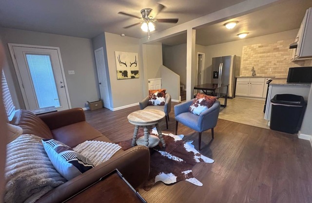 Private Guesthouse Near AT&T Stadium & Six Flags