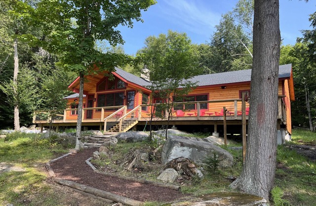 Private Lake Placid Island Oasis Retreat