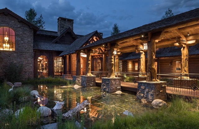 Private, luxury four-bedroom main house and two-bedroom guest house.