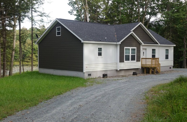 private pond, modern amenities, gracious grounds free Moët for Valentine’s Day