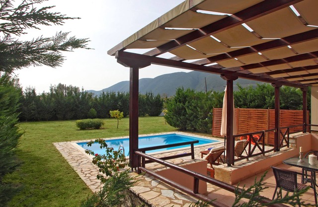 PRIVATE POOL, ONE BEDROOM INDEPENDENT HOUSE