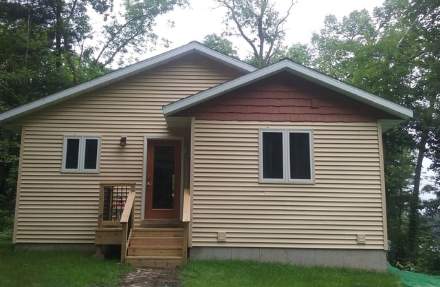Private Prairie Lake Lodge - Family Friendly
