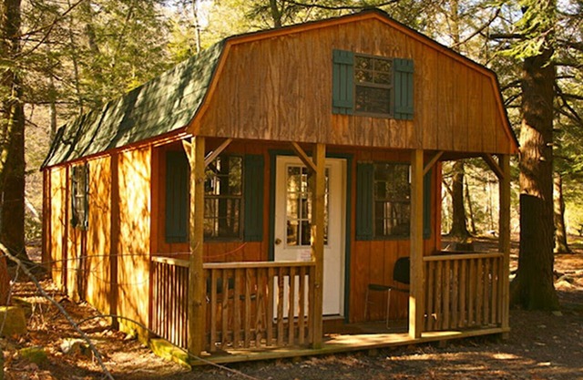 Private, Rustic Cabin Situated Near Hiking, Abrams Creek and Beautiful Scenery