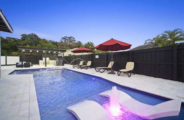 Private spa, Jacuzzi, Heated pool. ultimate relaxation