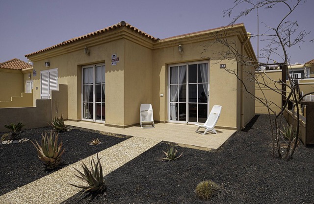 Private Terrace Home - Parking - Pool