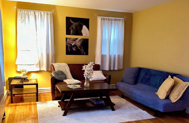 Private, Tranquil, second floor, 2 bedroom apartment