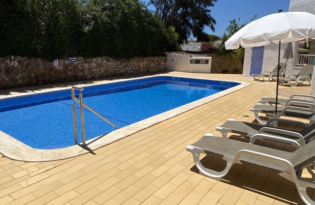Private Villa with Heated Pool, near town centre