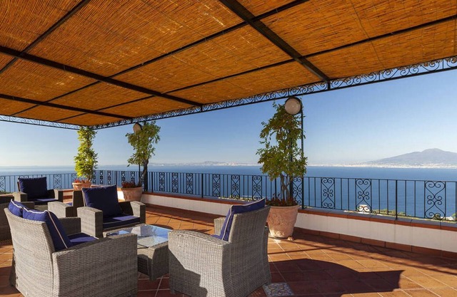 Private villa with sea views and pool