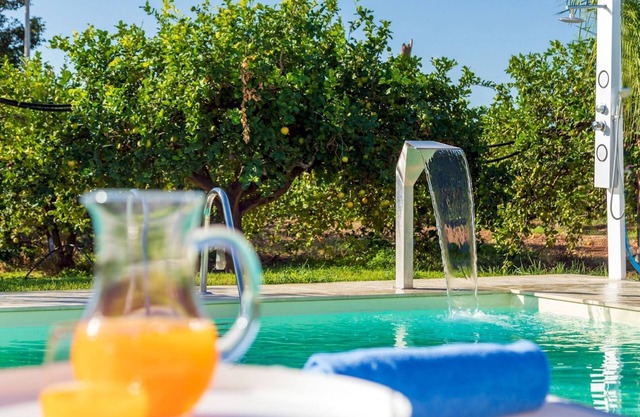 Profumo di Zagara 6+2, Emma Villas