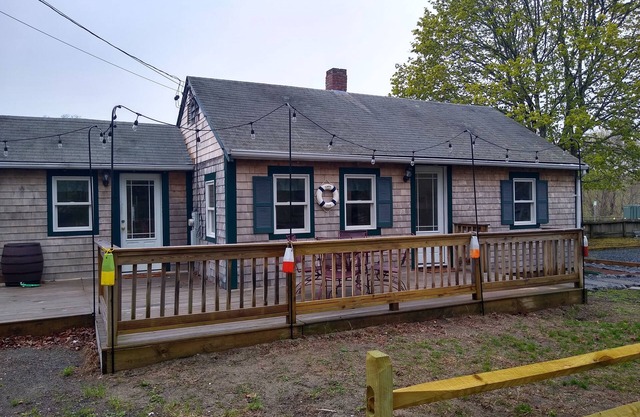 PROMO 5% MONTHLY DISCOUNT!nThe Napoleon House at Wellfleet Center