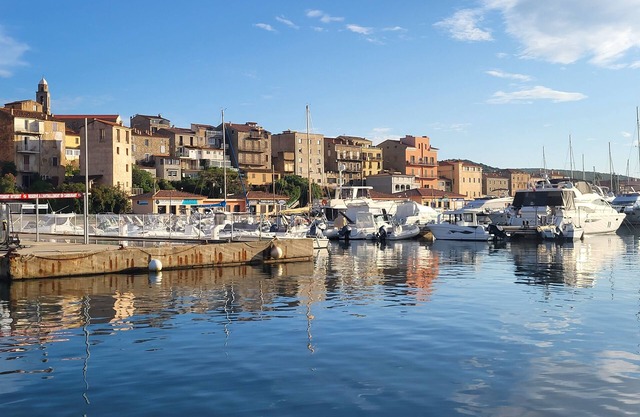 PROPRIANO T2 2 steps from beaches All comforts, ideally located, quiet residence