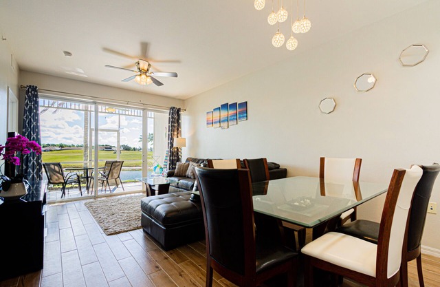 Purple Orchid -Luxury Fully Renovated Modern 1st floor 3bdr Resort Villa.