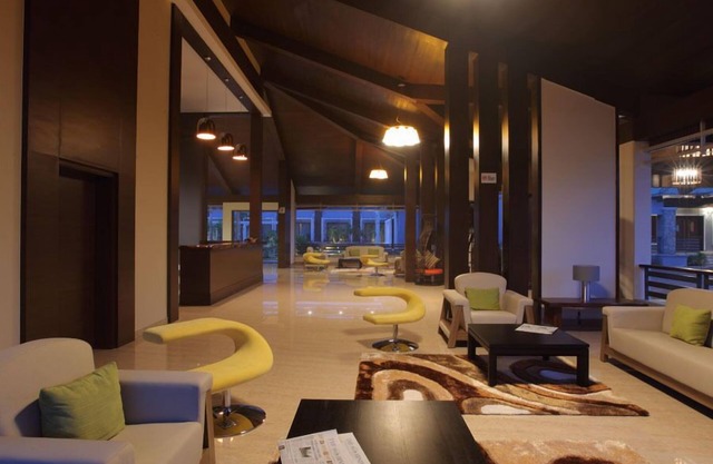 Purple Palms Resort & Spa