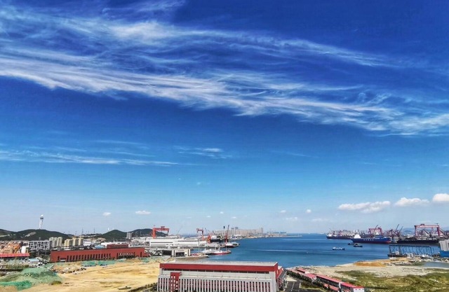 Qingdao Ryan Apartment with Sea View