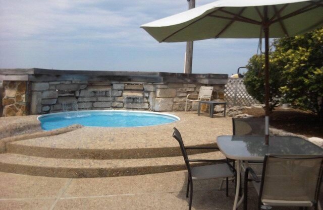 Quails Nest Inn and Suites