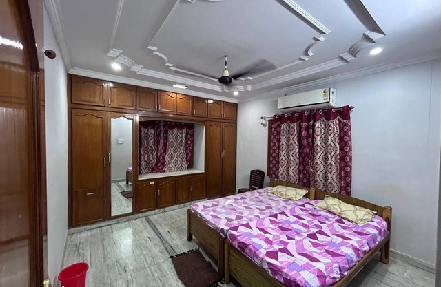 Quaint 9-bedroom bungalow with WiFi, AC in Visakhapatnam