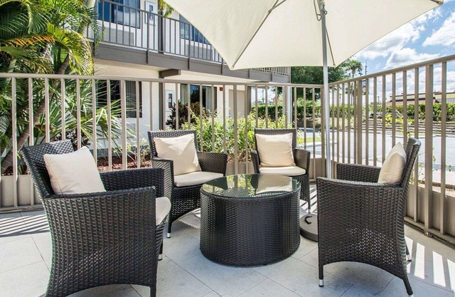 Quality Inn & Suites By the Parks