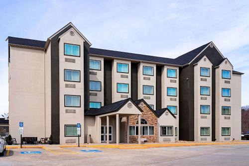 Quality Inn & Suites Robbinsville