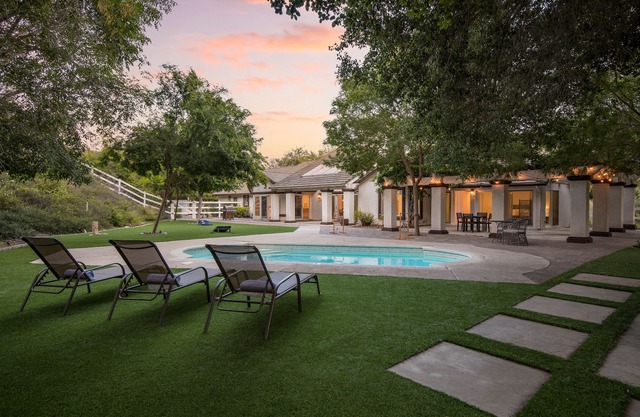 Quarter Horse by AvantStay | Countryside Retreat