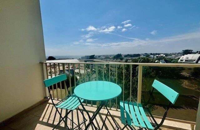 Quiberon - studio - 30m² - sea view - rated 2*
