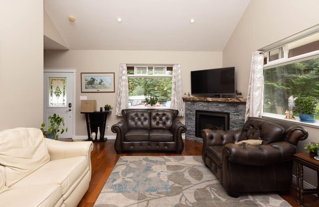 Quiet 2 Bedroom Homestead in Miracle Beach