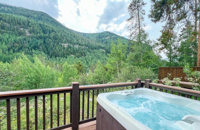 Quiet Before the Crowds! 10% off 3 nights for Fall