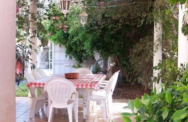 Quiet cottage on a banana plantation. Puerto Santiago. Tenerife