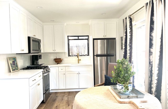 Quiet Cottage in Carmel, near Barnyard