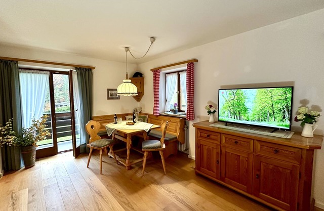 Quiet vacation apartment in Ramsau for 2-4 people (June-September with outdoor pool)