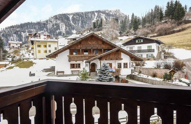 Quiet Holiday Apartment "La Rossa" (CIPAT number: 022118-AT-054612)