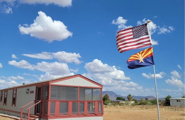 Quiet Two Bedroom House halfway between Sierra Vista & Bisbee, AZ