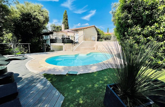 Quiet villa with pool ideal family in Grasse near sea and mountains