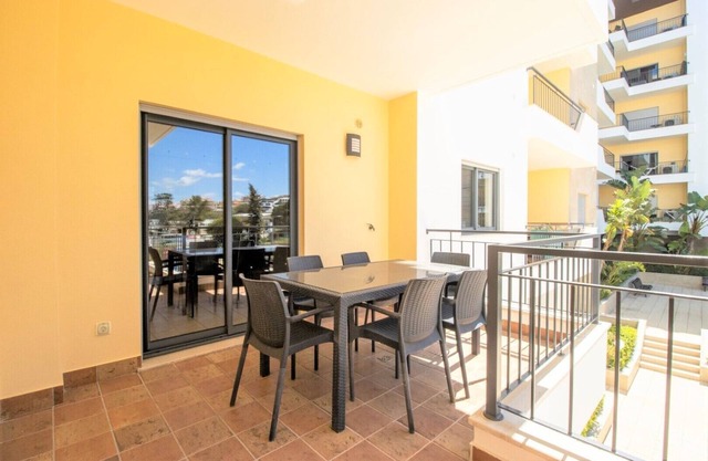 Quinta das Palmeiras 2-bedroom YB-305