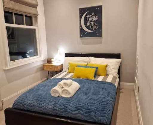 Quintessentially 'London' flat