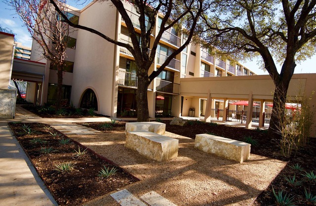 Ramada by Wyndham Austin South