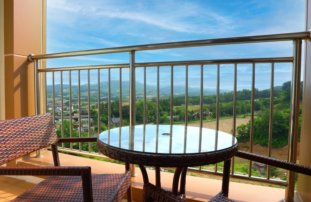 Ramada Hotel & Suites by Wyndham Gangwon Pyeongchang