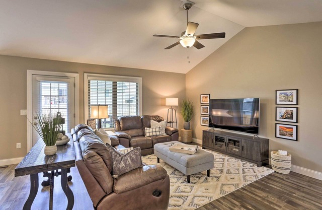 Rapid City Home w/Patio < 5 Mi to Downtown!