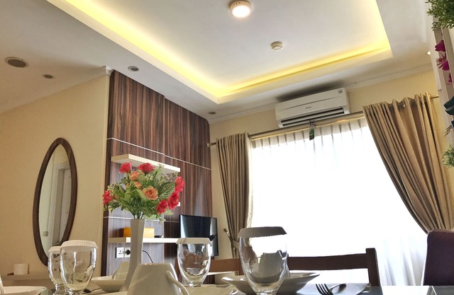 Ravarine Suite Apartment