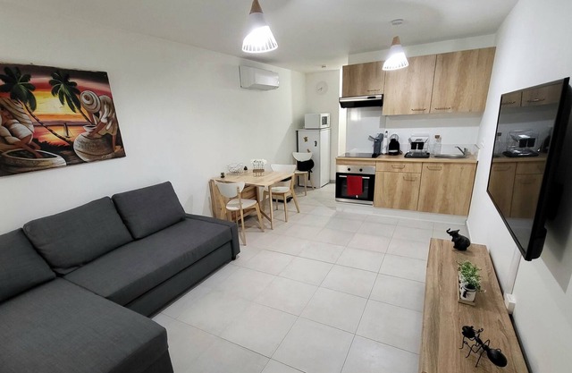 Rdc Appartement au coeur du village médiéval