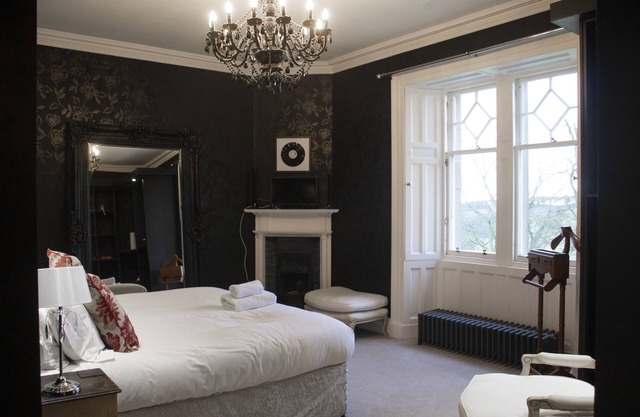 Re-Imagined Historical Country House Retreat