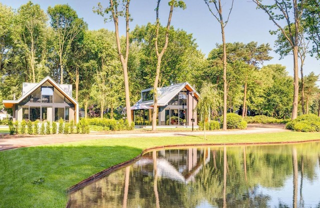✓ Recreatievilla at Landgoed de Scheleberg ✓ Villa for 8 persons ✓ Located in Lunteren (Gelderland) ✓ Holiday park on the Veluwe ✓ Book directly through the park