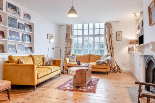 Rectory Cottage - Brighstone