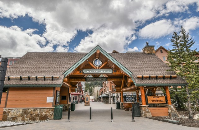 Red Hawk Lodge 2268