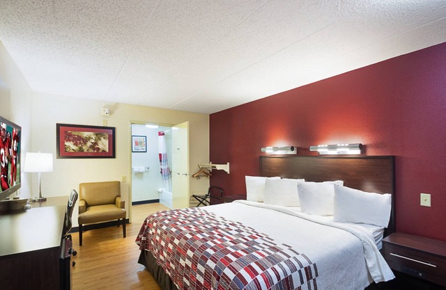 Red Roof Inn Cincinnati East - Beechmont